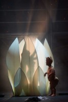 http://janina-thiel.com/files/gimgs/th-10_TheFairyQueen_Aurora-Perry_Valerie-Junker_Foto-Martin-Sigmund_.jpg