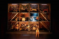 http://janina-thiel.com/files/gimgs/th-10_TheFairyQueen__Foto-Martin-Sigmund.jpg