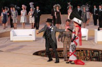 http://janina-thiel.com/files/gimgs/th-13_MyFairLady1412_web.jpg