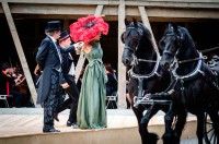 http://janina-thiel.com/files/gimgs/th-13_MyFairLady_2KS4293_web.jpg