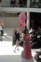 http://janina-thiel.com/files/gimgs/th-18_Fledermaus_Premiere_009.jpg