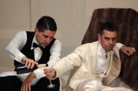 http://janina-thiel.com/files/gimgs/th-18_Fledermaus_Premiere_019.jpg
